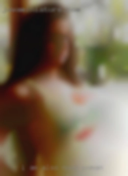 I am nude woman also a businesswoman.