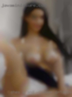 She's a and she makes Windsor, Ontario me   so wet.